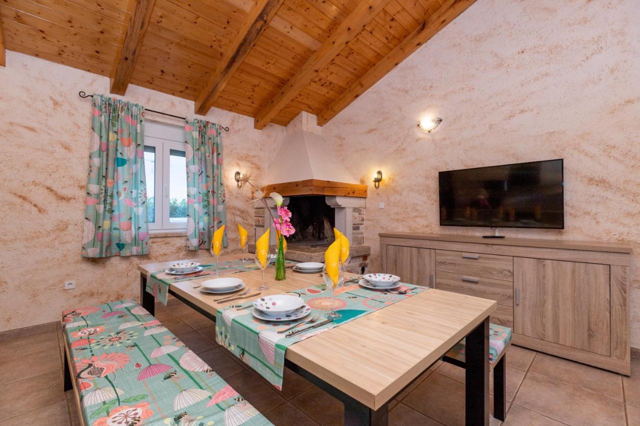 Villa Stari Punat Sveti Petar u Sumi エクステリア 写真